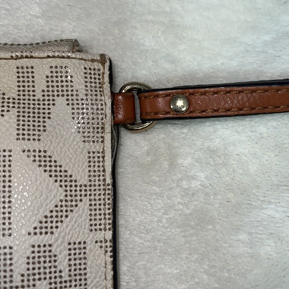 Michael Kors Wristlet - Picture 9 of 12